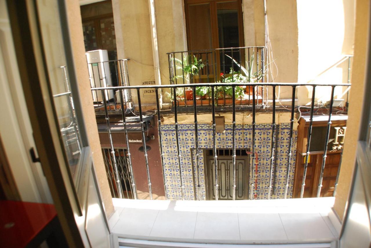 Apartamentos Puzzle Madrid Sol Exterior foto