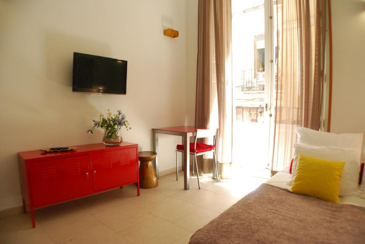 Apartamentos Puzzle Madrid Sol Exterior foto