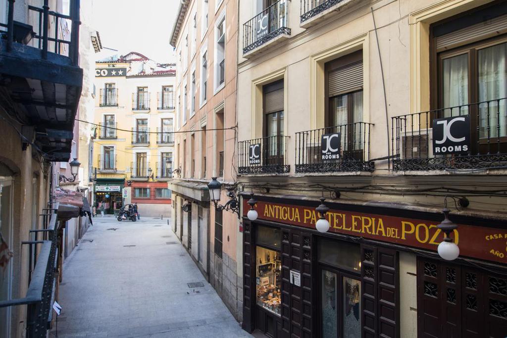 Apartamentos Puzzle Madrid Sol Exterior foto